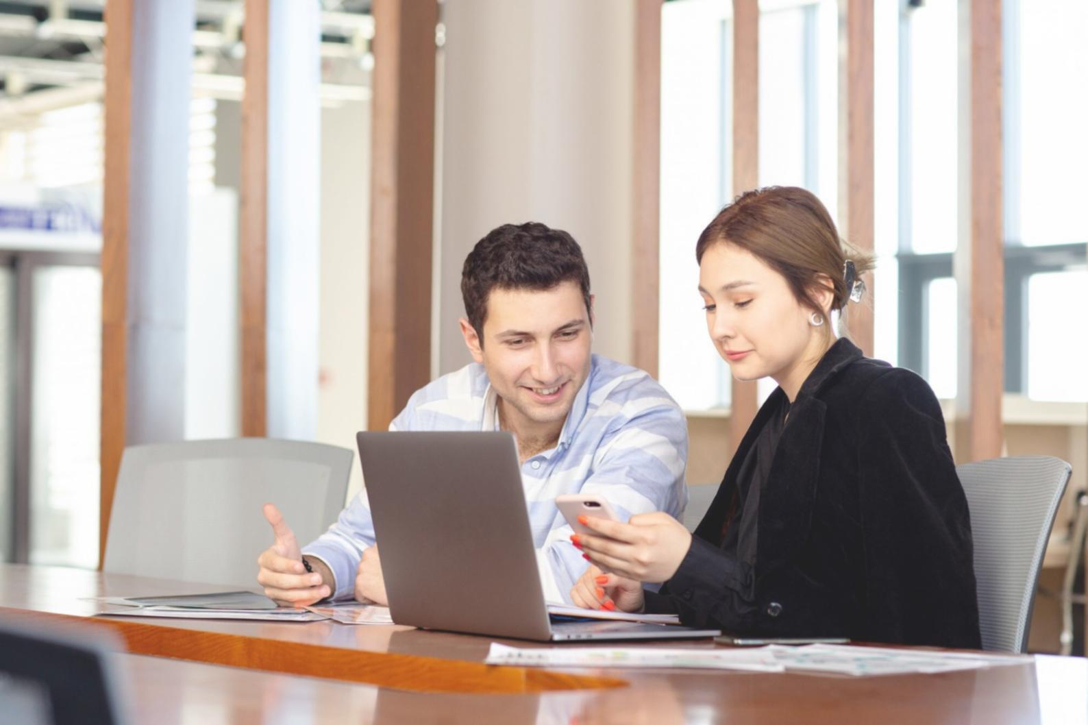 Finanzanalyse Arbeitsumgebung mit modernen Tools